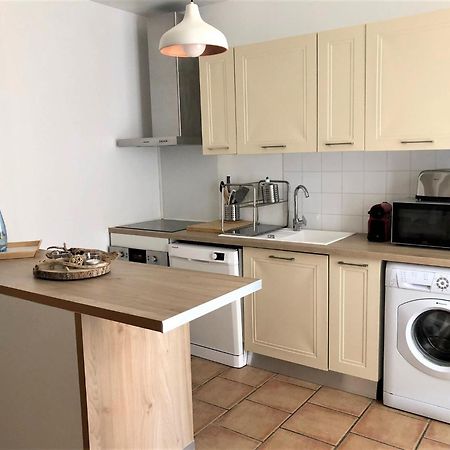 Beaux Appartements 3 Pieces Avec Espaces Exterieurs Et Parking - Proche Plage イエール エクステリア 写真