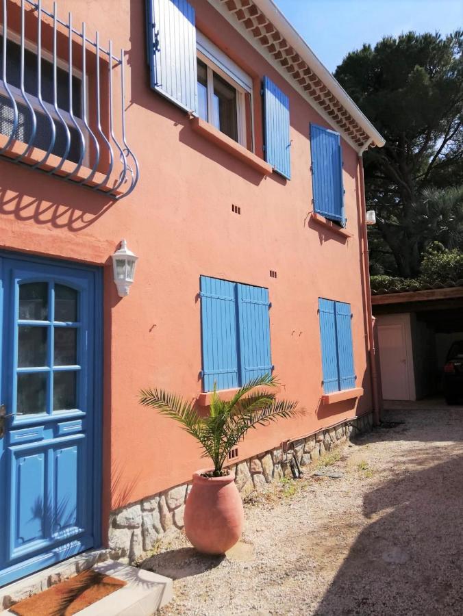 Beaux Appartements 3 Pieces Avec Espaces Exterieurs Et Parking - Proche Plage イエール エクステリア 写真