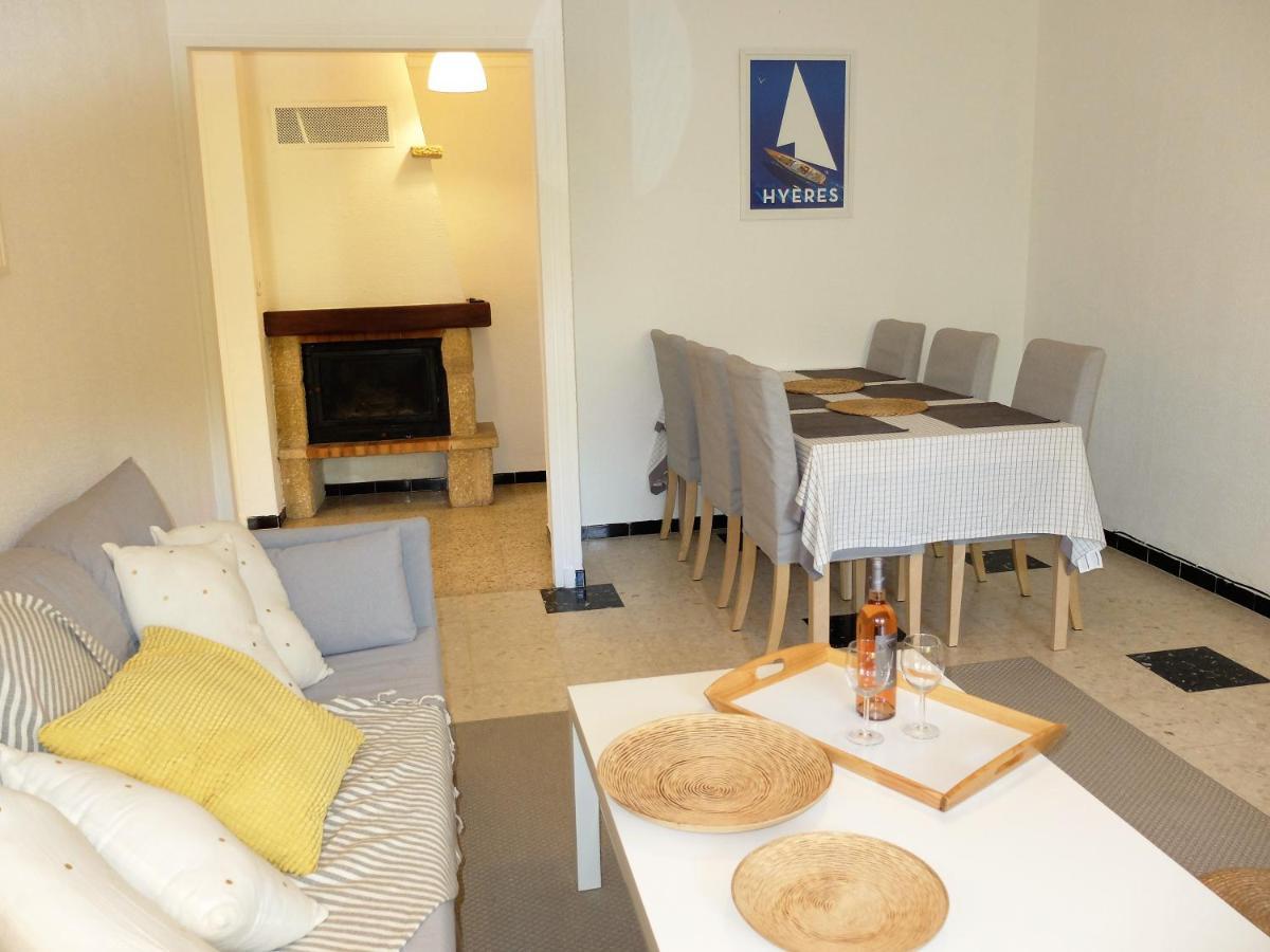 Beaux Appartements 3 Pieces Avec Espaces Exterieurs Et Parking - Proche Plage イエール エクステリア 写真