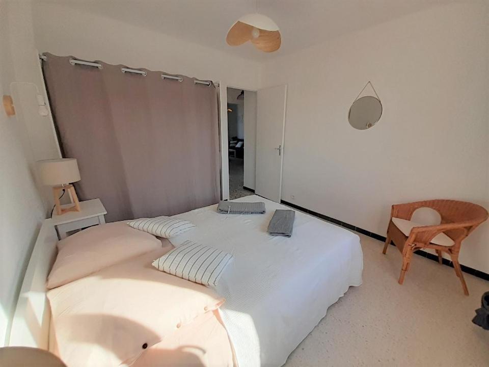 Beaux Appartements 3 Pieces Avec Espaces Exterieurs Et Parking - Proche Plage イエール エクステリア 写真