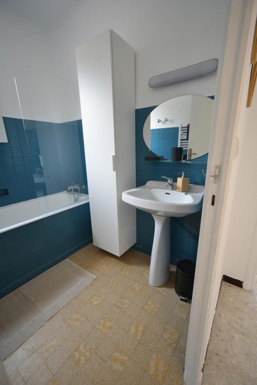 Beaux Appartements 3 Pieces Avec Espaces Exterieurs Et Parking - Proche Plage イエール エクステリア 写真