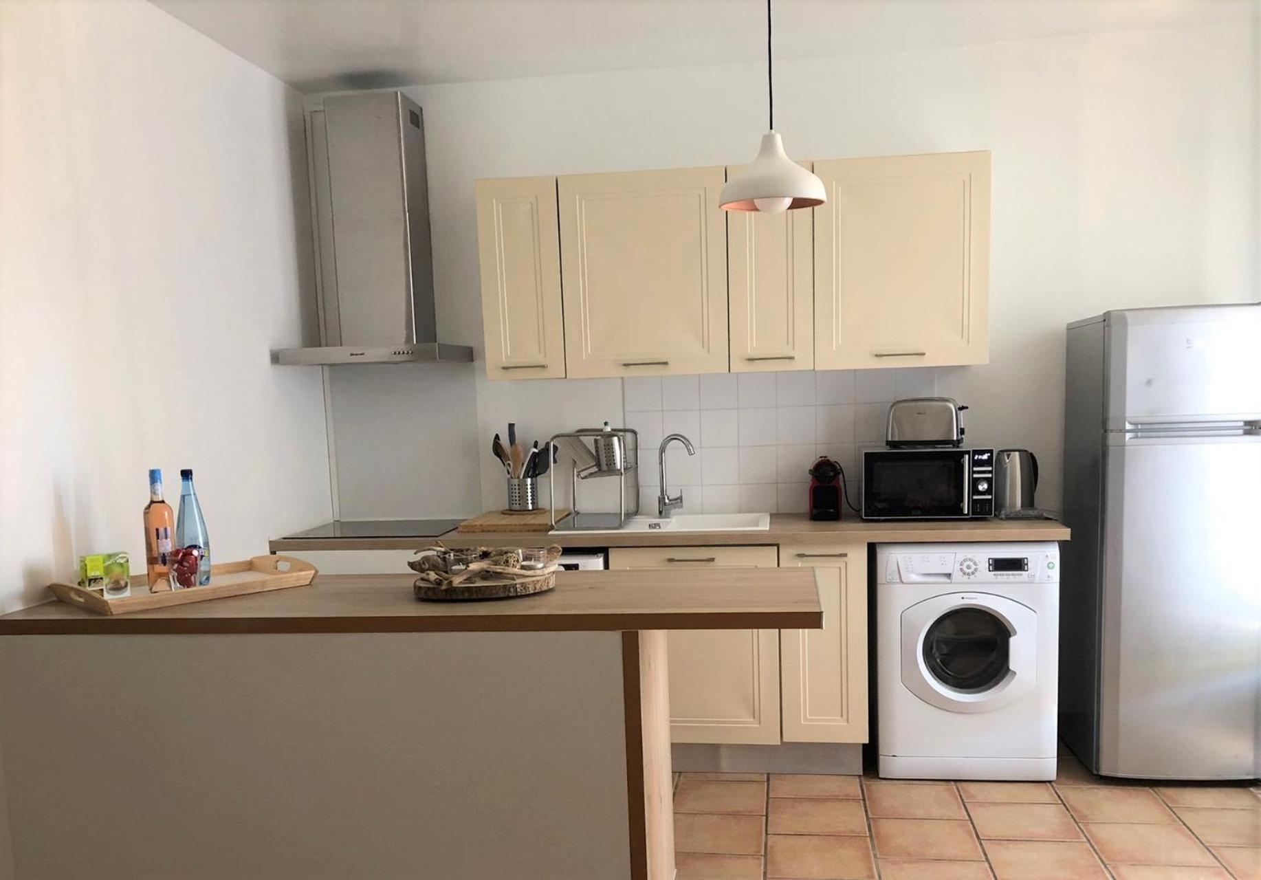 Beaux Appartements 3 Pieces Avec Espaces Exterieurs Et Parking - Proche Plage イエール エクステリア 写真
