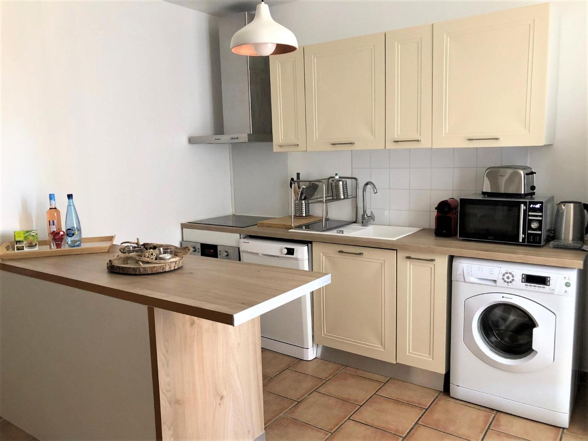 Beaux Appartements 3 Pieces Avec Espaces Exterieurs Et Parking - Proche Plage イエール エクステリア 写真