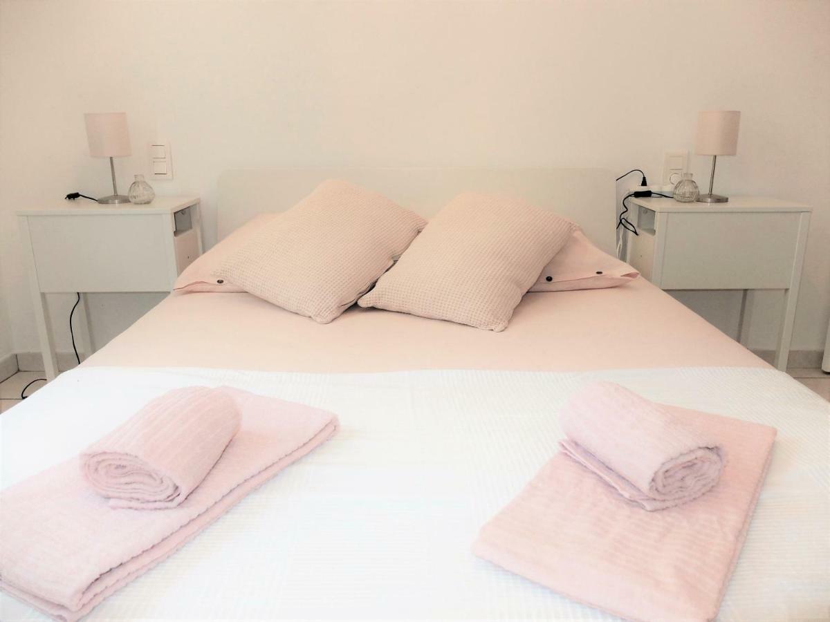 Beaux Appartements 3 Pieces Avec Espaces Exterieurs Et Parking - Proche Plage イエール エクステリア 写真